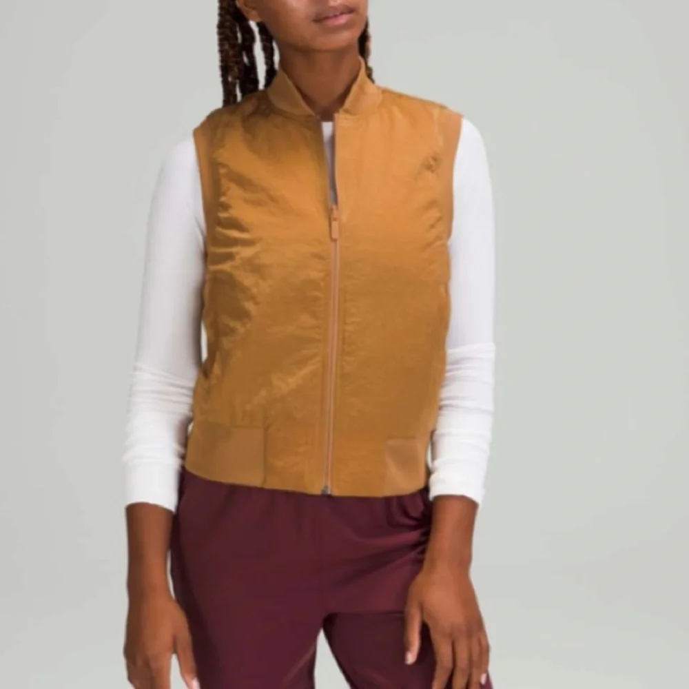 Lululemon Non-stop bomber vest on bold beige - Picture 1 of 7